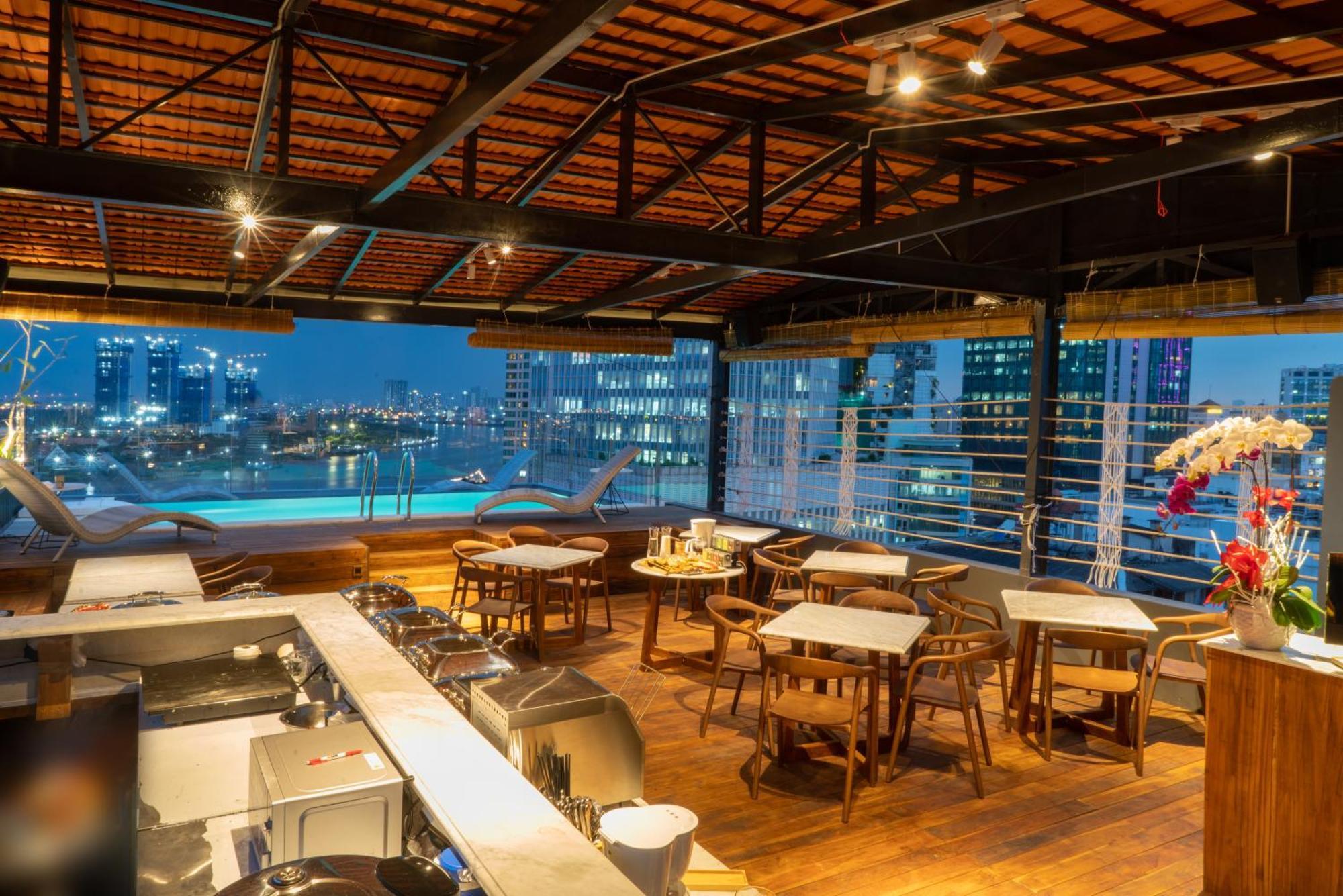 Khách sạn Sky Gem TP. Hồ Chí Minh
