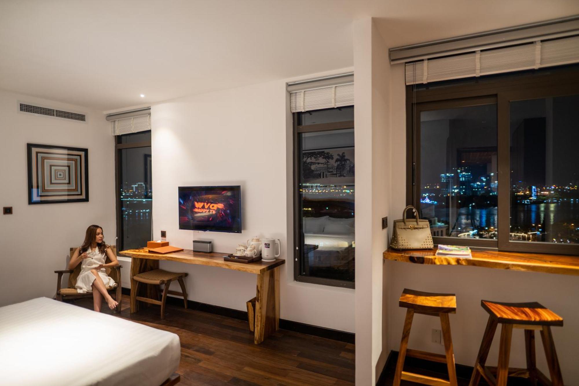Sky Gem Khách sạn TP. Hồ Chí Minh