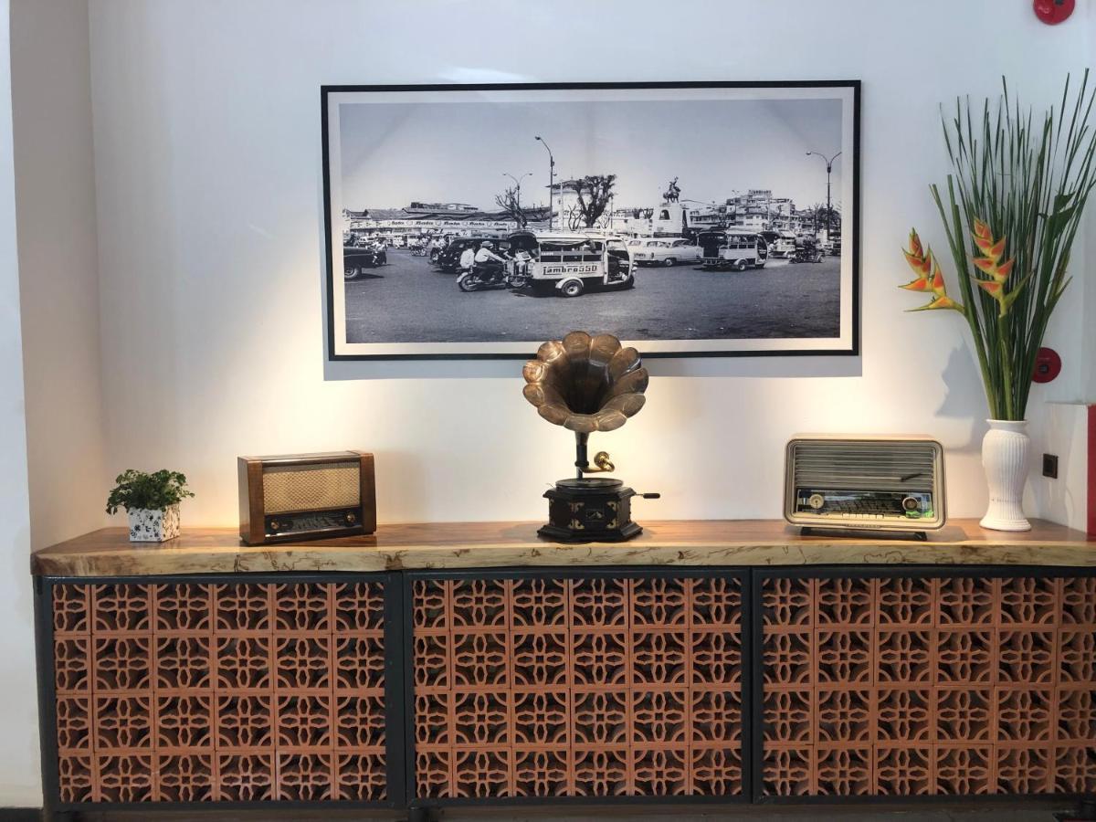 Khách sạn Sky Gem 4*