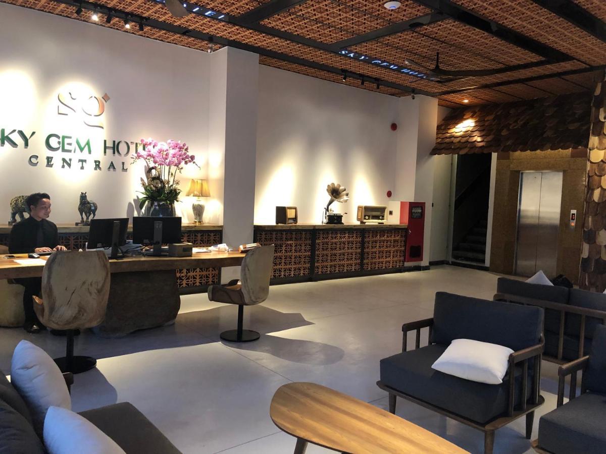 Khách sạn Sky Gem TP. Hồ Chí Minh