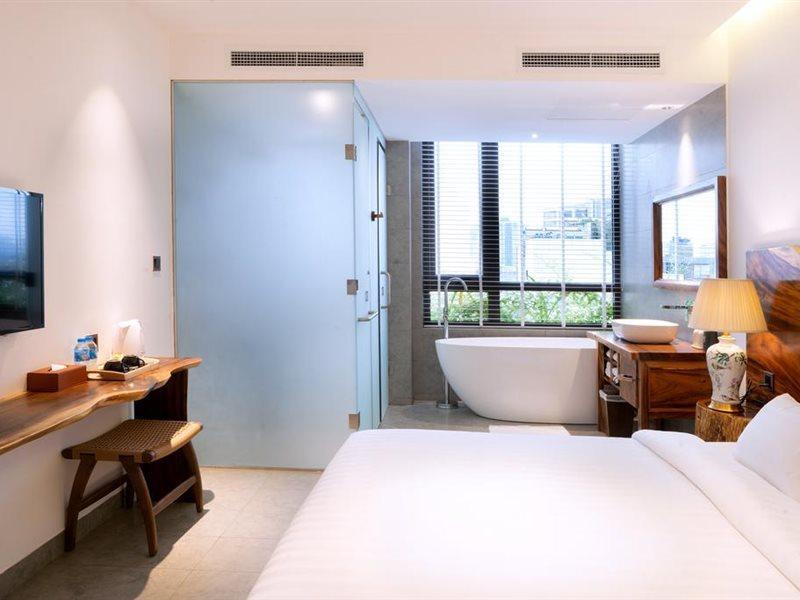 Sky Gem Khách sạn 4*